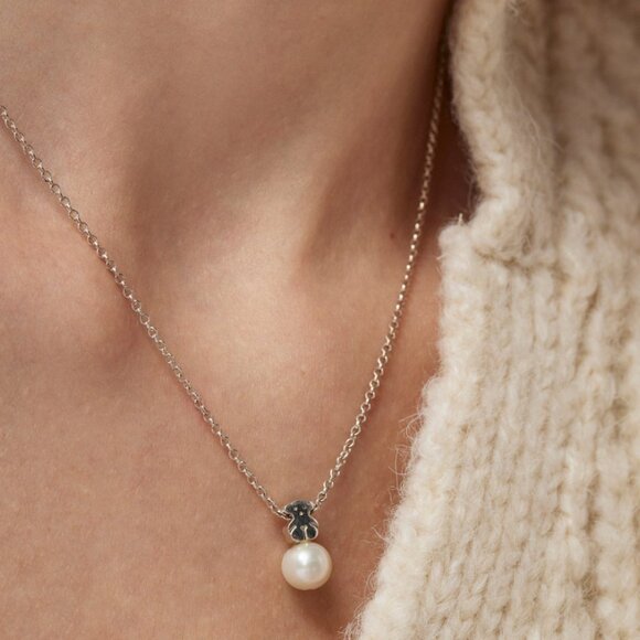 Tous Silver Sweet Dolls Necklace with Pearls and Bear motif - Picture 6 of 6